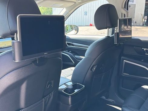Used 2022 Kia Telluride EX w/ EX Premium Package FWD image 24
