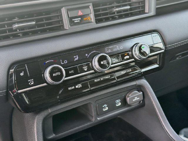 New 2026 Honda Pilot Touring image 15
