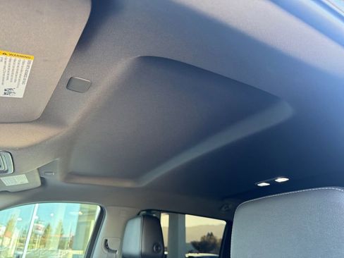 Used 2021 Chevrolet Silverado 1500 LT Trail Boss image 15