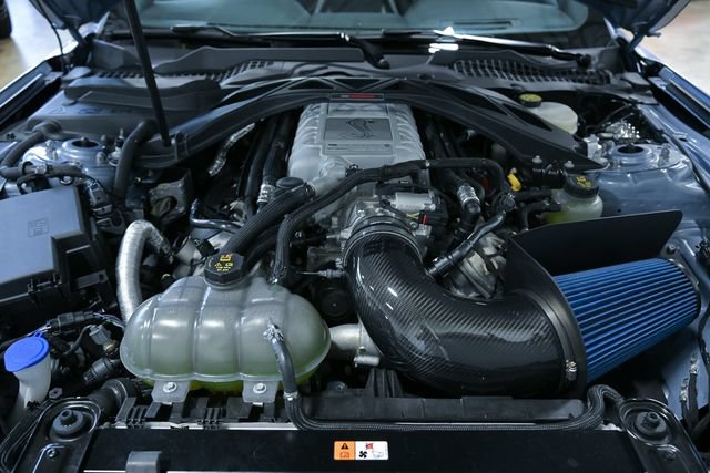 Used 2022 Ford Mustang Shelby GT500 w/ Carbon Fiber Track Pack RWD image 41