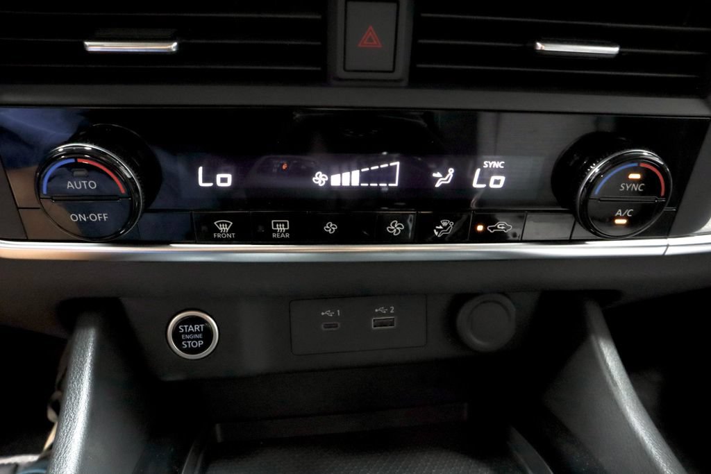 Certified 2023 Nissan Rogue SV AWD/4WD image 29