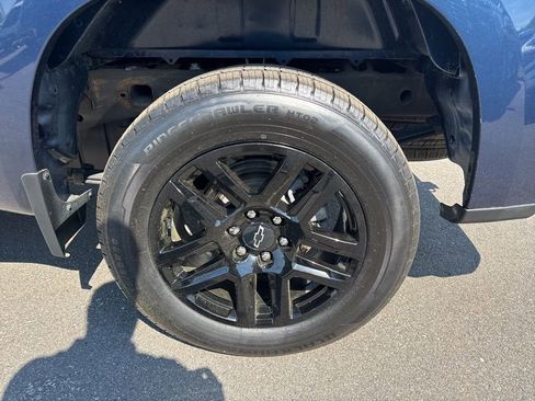 Used 2023 Chevrolet Silverado 1500 Custom image 30