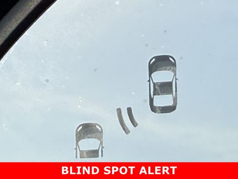 Used 2020 Ford Fusion SE image 19