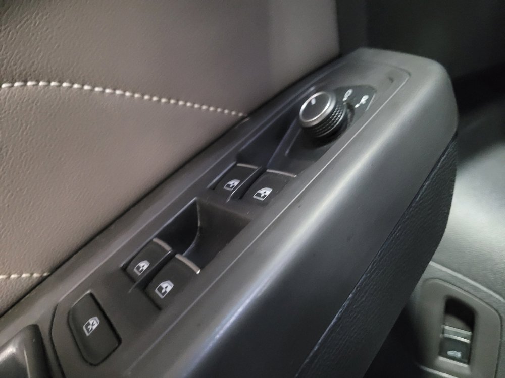 Used 2023 Volkswagen Atlas SE w/ Panoramic Sunroof Package AWD/4WD image 27