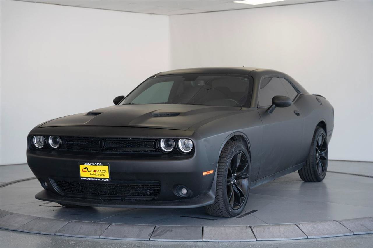 Used 2023 Dodge Challenger GT w/ Blacktop Package AWD/4WD image 3