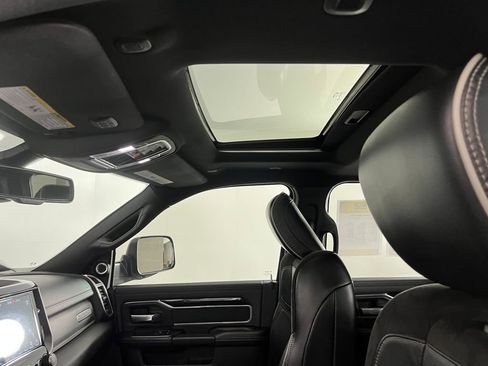 Used 2021 RAM 2500 Laramie image 25