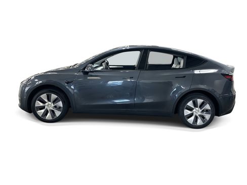 Certified 2023 Tesla Model Y Long Range AWD/4WD image 3