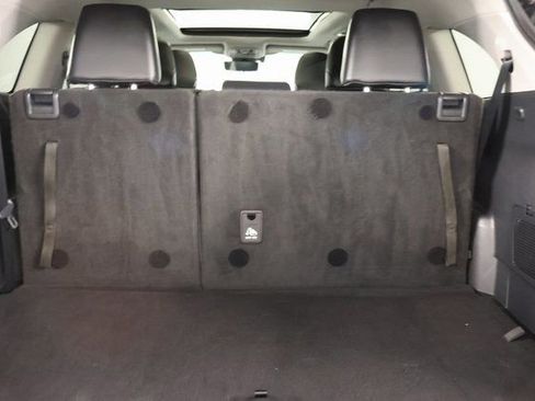 Used 2021 Toyota Highlander Platinum image 28