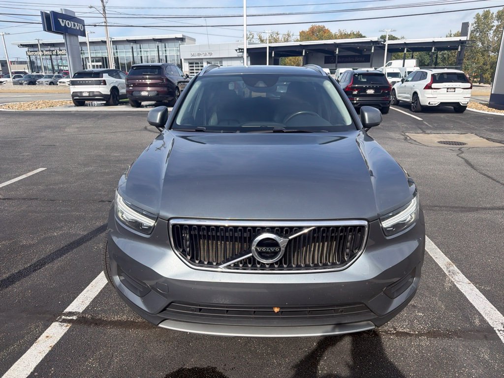 Used 2019 Volvo XC40 T5 Momentum AWD/4WD image 2