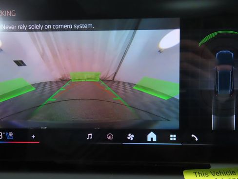 Certified 2025 BMW X3 xDrive30i w/ Convenience Package image 16