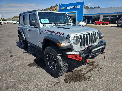 Used 2023 Jeep Wrangler Unlimited Rubicon w/ Cold Weather Group AWD/4WD image 4