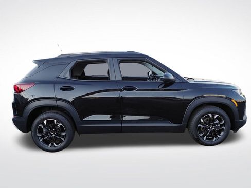 Certified 2023 Chevrolet TrailBlazer LT w/ Convenience Package FWD image 8