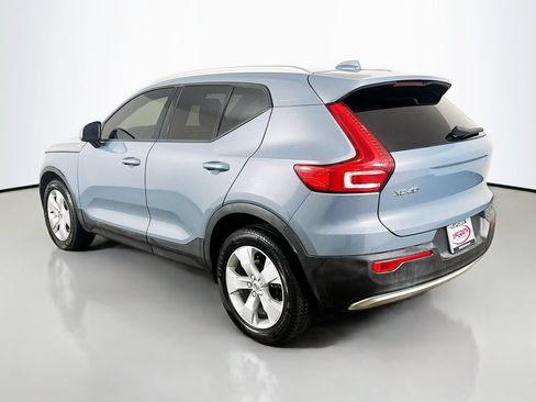Used 2020 Volvo XC40 T5 Momentum AWD/4WD image 16