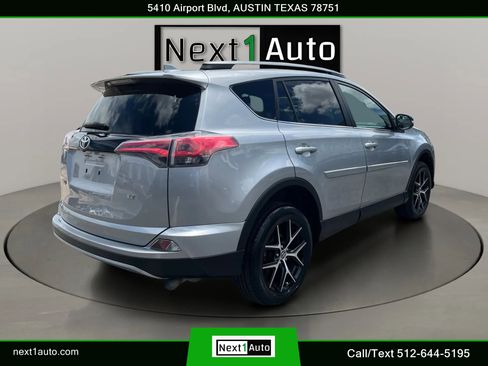 Used 2018 Toyota RAV4 SE w/ Power Extra Value Package FWD image 8