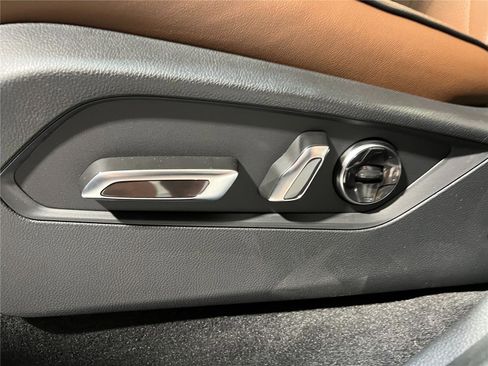 New 2026 Acura MDX SH-AWD w/Advance image 14