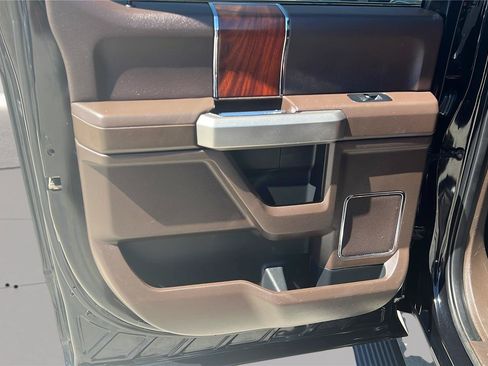 Used 2019 Ford F150 King Ranch w/ Equipment Group 601A Luxury AWD/4WD image 14