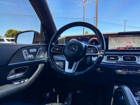 Used 2020 Mercedes-Benz GLE 450 4MATIC w/ 3rd Row Seat Package image 15