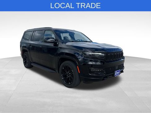 Used 2024 Jeep Wagoneer Series II AWD/4WD image 8