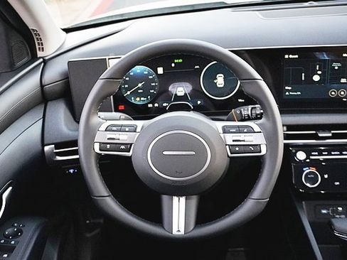 New 2026 Hyundai Tucson SEL image 24