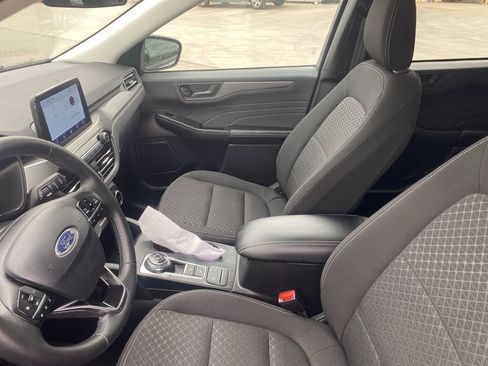Used 2024 Ford Escape Active image 10