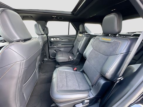 New 2026 Ford Explorer Tremor w/ Tremor Ultimate Package AWD/4WD image 17