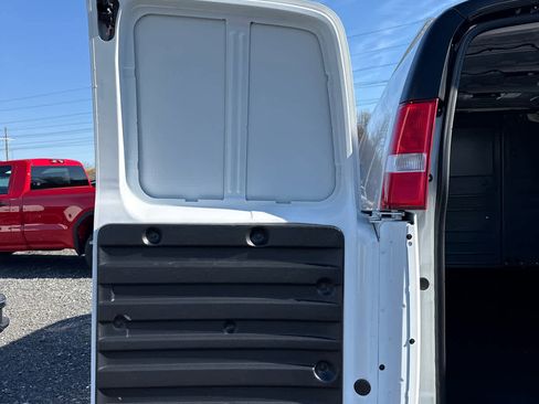 New 2025 GMC Savana 2500 Work Van w/ Driver Convenience Package image 6