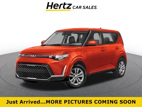 Used 2025 Kia Soul LX w/ LX Technology Package FWD image 1