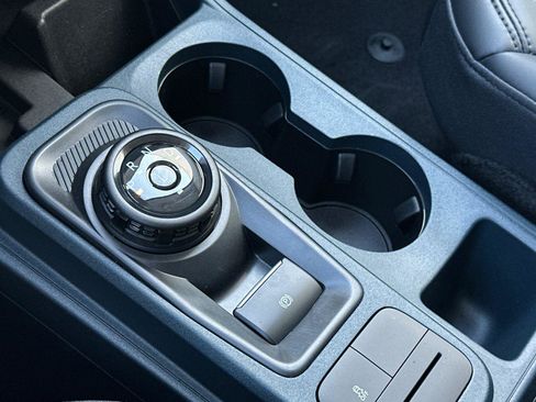 New 2025 Ford Maverick Lariat w/ Black Appearance Package image 18