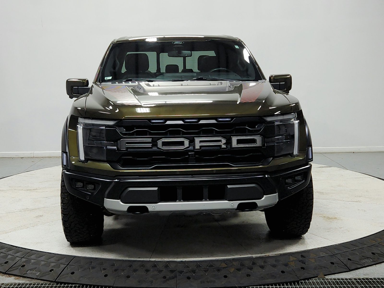 Used 2024 Ford F150 Raptor AWD/4WD image 2