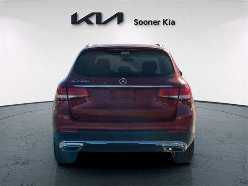 Used 2019 Mercedes-Benz GLC 300 image 5