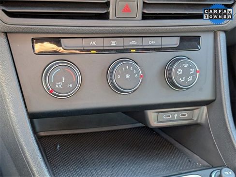 Used 2023 Volkswagen Jetta Sport image 18