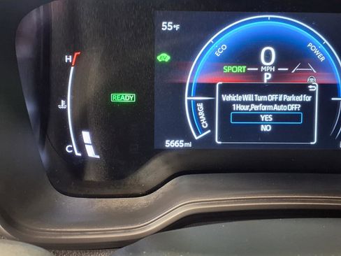 Used 2025 Toyota Corolla SE w/ SE Premium Package image 23