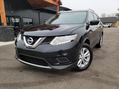 Used 2016 Nissan Rogue SV w/ SV Premium Package