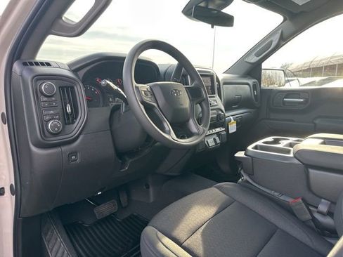 New 2026 Chevrolet Silverado 1500 Custom Trail Boss w/ LPO, Dark Essentials Package image 12