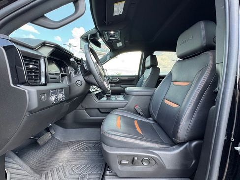 Used 2024 GMC Sierra 1500 AT4 w/ AT4 Premium Package AWD/4WD image 29