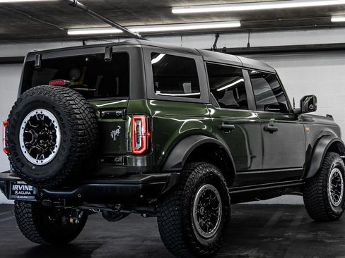 Used 2022 Ford Bronco Badlands AWD/4WD image 5