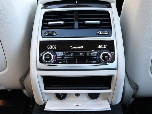 Used 2016 BMW 740i RWD image 23