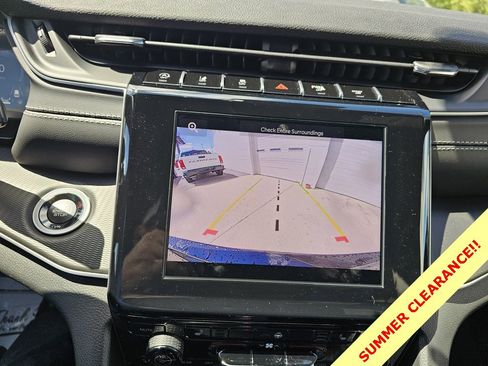 New 2025 Jeep Grand Cherokee L Altitude image 11