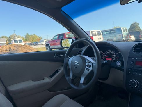 Used 2010 Nissan Altima 2.5 S image 58