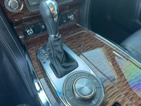 Used 2017 Nissan Armada Platinum w/ Interior Lighting Package AWD/4WD image 12