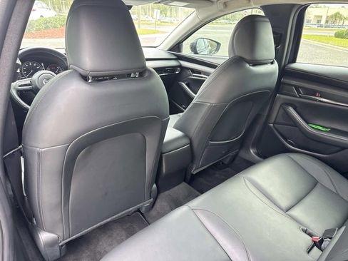 Used 2022 MAZDA MAZDA3 s FWD image 13