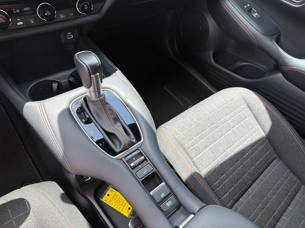 Used 2025 Honda HR-V Sport image 33