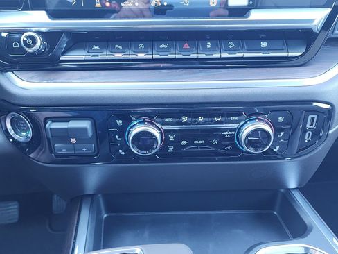 New 2026 GMC Sierra 1500 SLT w/ SLT Premium Plus Package image 28