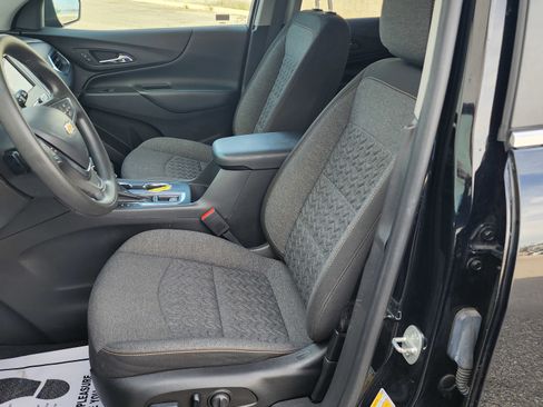 Used 2023 Chevrolet Equinox LT image 15