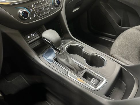 Certified 2024 Chevrolet Equinox LT image 29