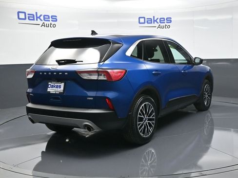 Used 2022 Ford Escape SEL w/ Technology Package image 7