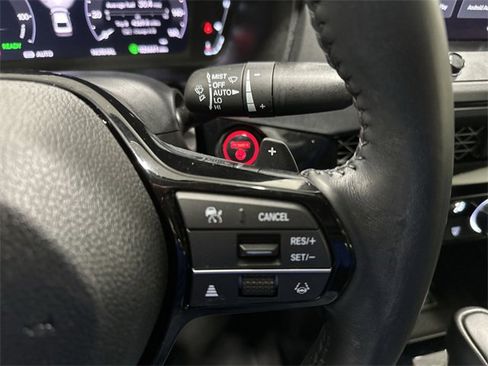 Used 2024 Honda Accord Touring image 40