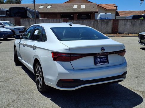 Certified 2026 Volkswagen Jetta S FWD image 8
