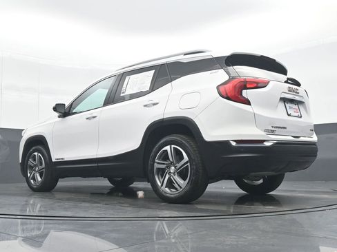 Used 2021 GMC Terrain SLT w/ Infotainment Package II AWD/4WD image 28