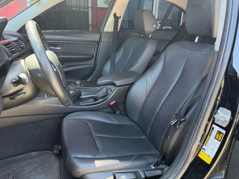 Used 2016 BMW 320i Sedan image 8